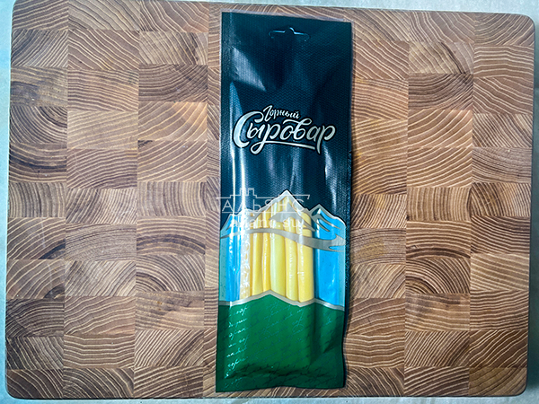 Сыр 60 гр ГОРНЫЙ СЫРОВАР (Балыковый копчёный) в Вологде