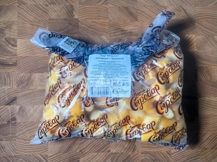 Фисташки: Сыр 1 кг ГОРНЫЙ СЫРОВАР (Бочонок копчёный с паприкой)